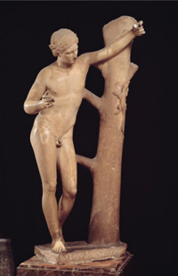 Пракситель. Аполлон, убивающий ящерицу (Римская копия . IV в. до н.э. Рим. Музей Ватикана)