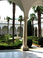 Итальянский дворик Ливадийского дворца