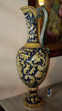 Напольная ваза (Итальянская майолика, 1870г.)