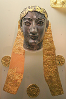 Голова хризэлефантиновой статуи Аполлона, VI век до н.э. Дельфы, музей